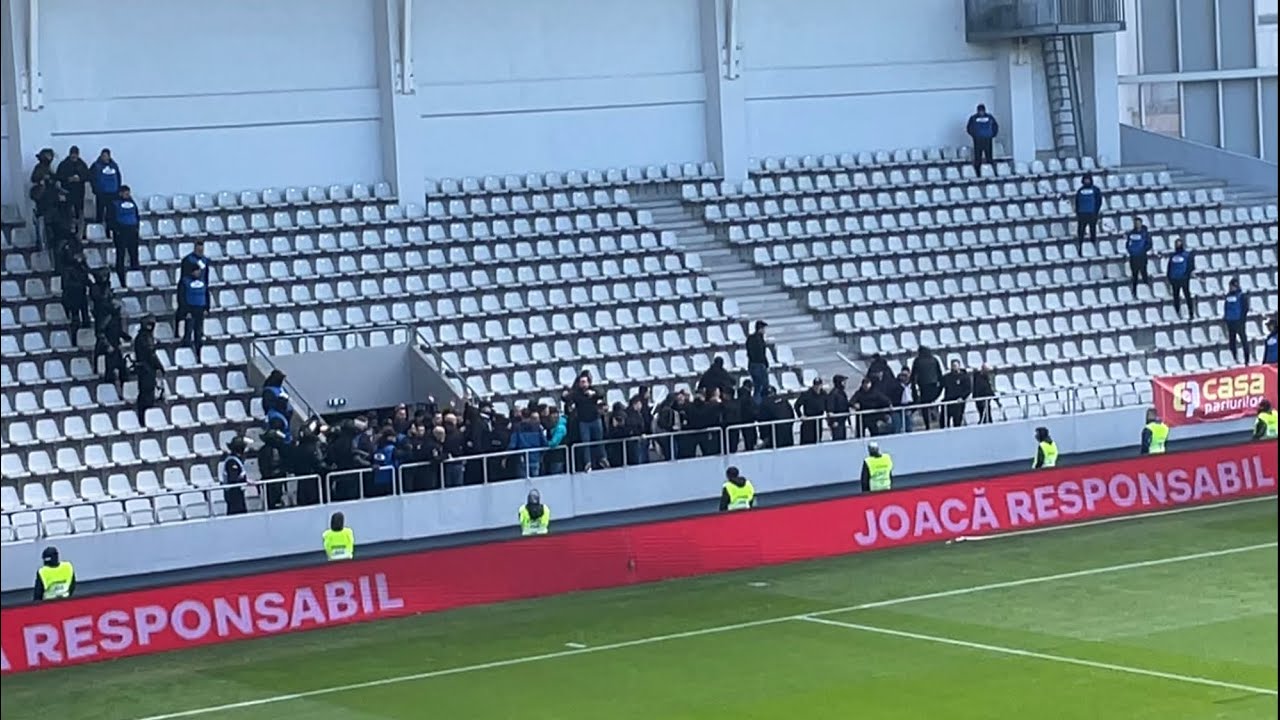 Peluza Sud Timisoara, T2 Rapid si Peluza Nord Rapid intra in stadion la Dinamo - Poli Timisoara