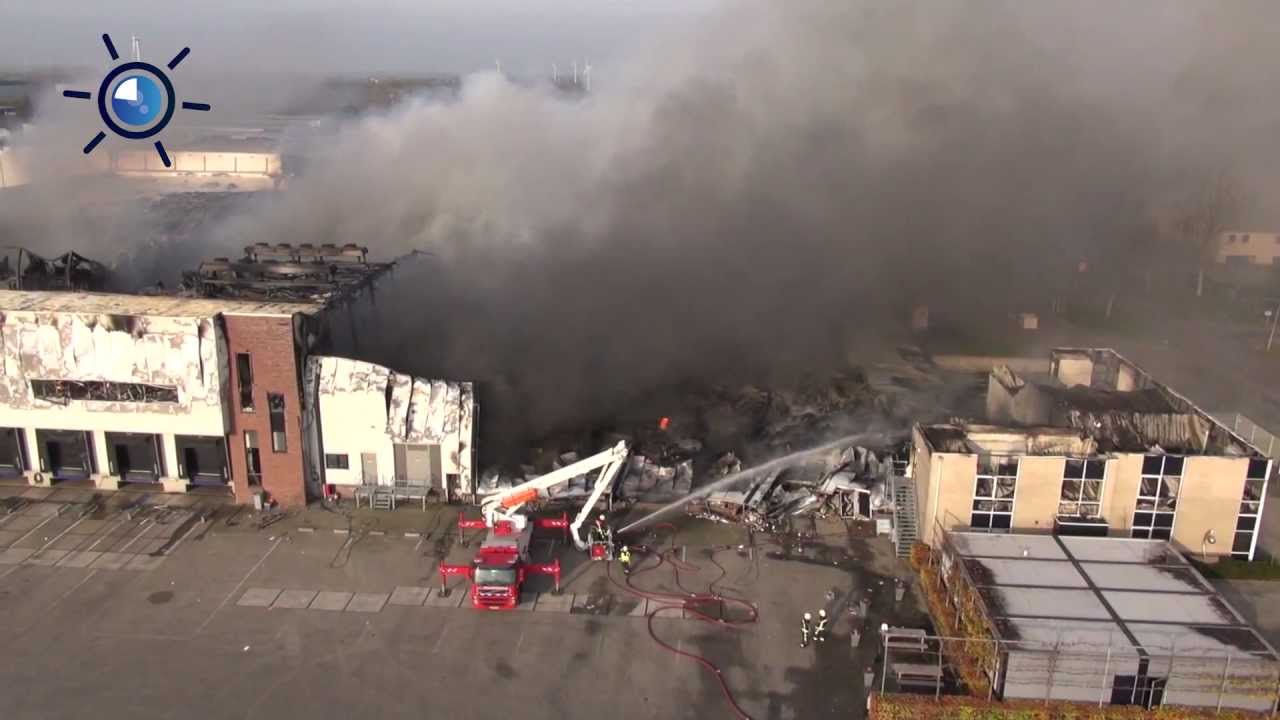 Brand Zeewolde Wolter Koops Logistics  - luchtbeelden