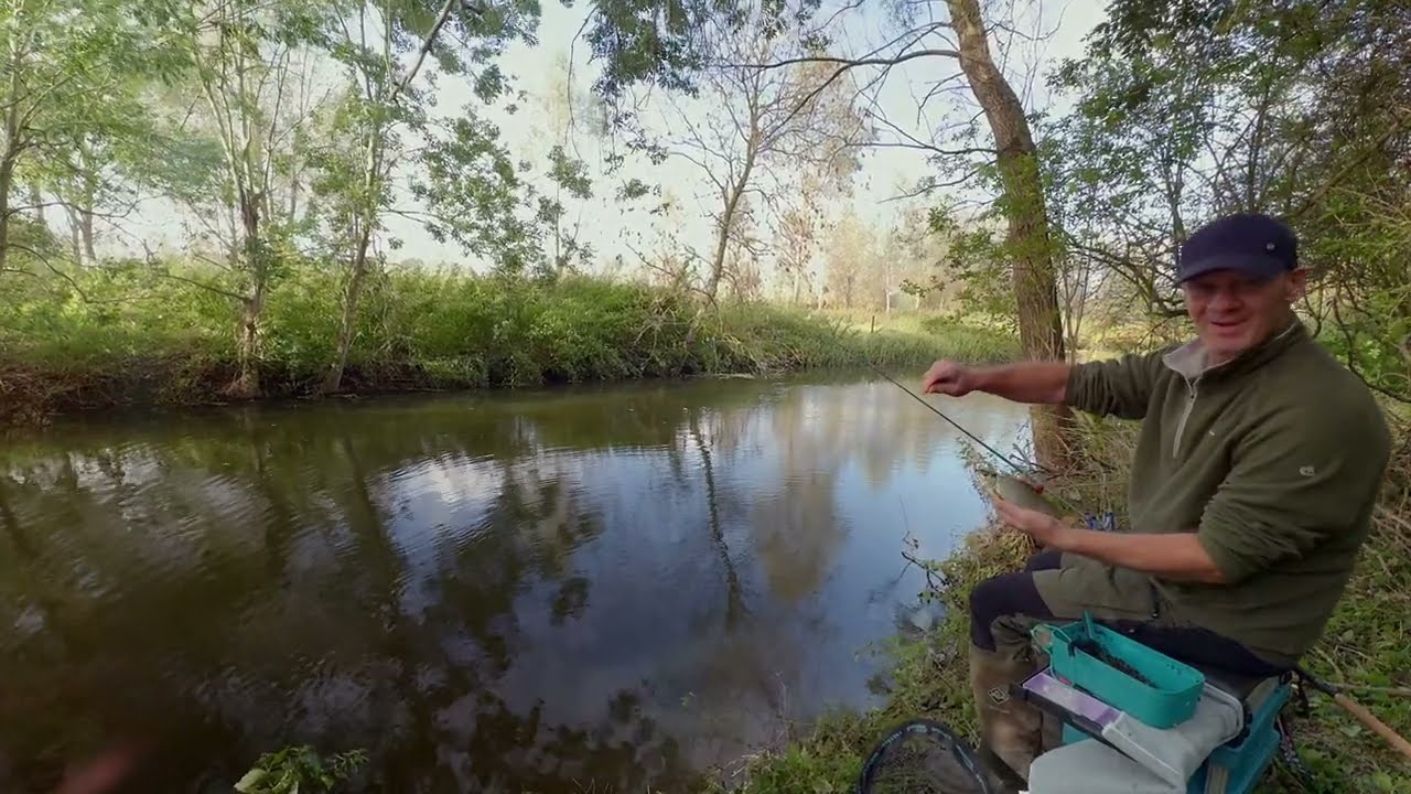 Hemp fishing for river roach
