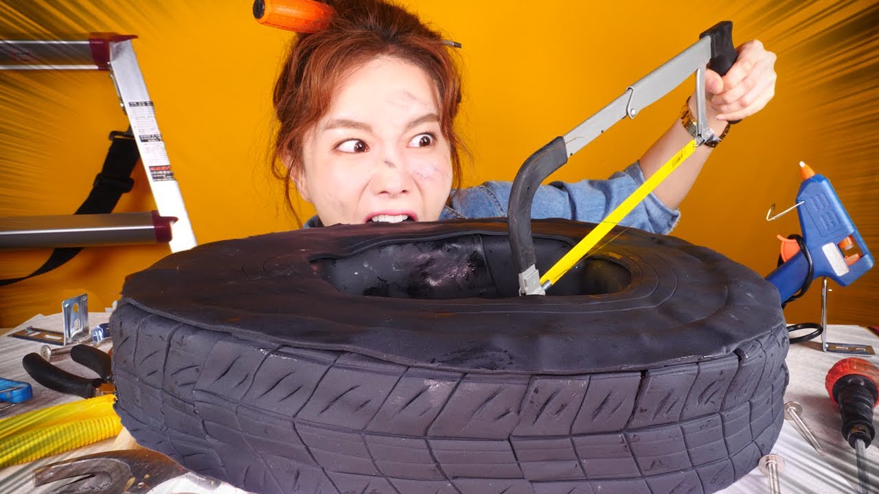 RUS SUB) шина😂 I ate tires because I was so hungry 😂 Car repair shop mukbang ASMR Ssoyoung