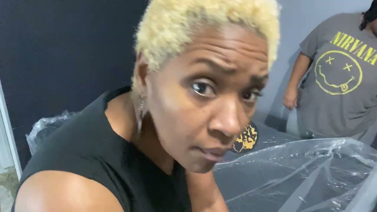 No More Hurting Hips  ||  A New Mattress  ||  Single Mom Vlog