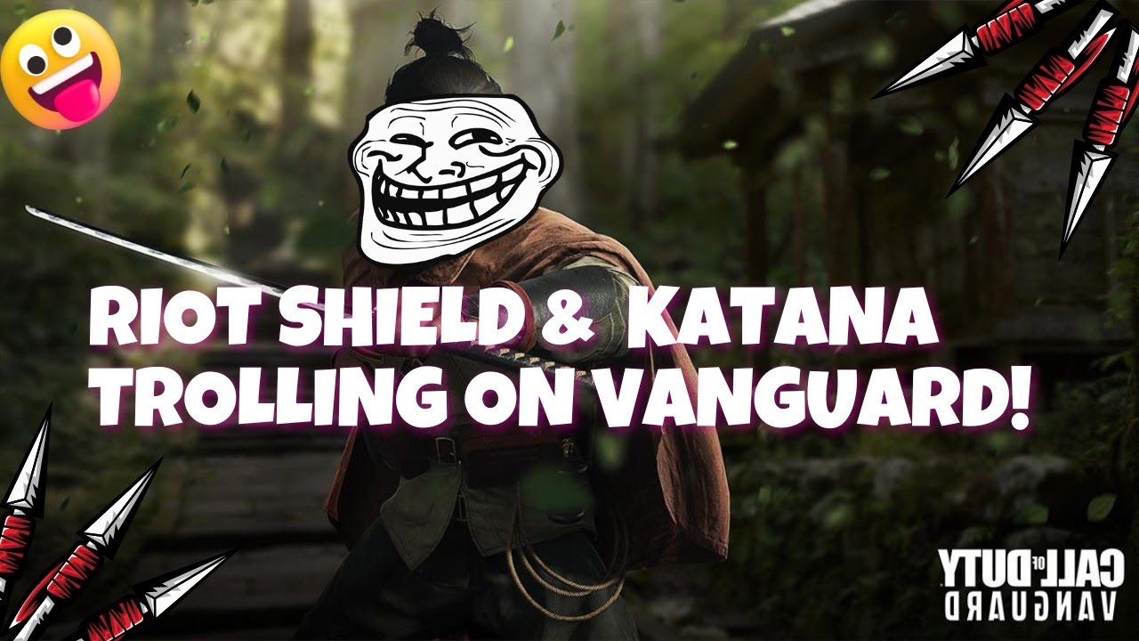 RIOT SHIELD AND KATANA TROLLING!