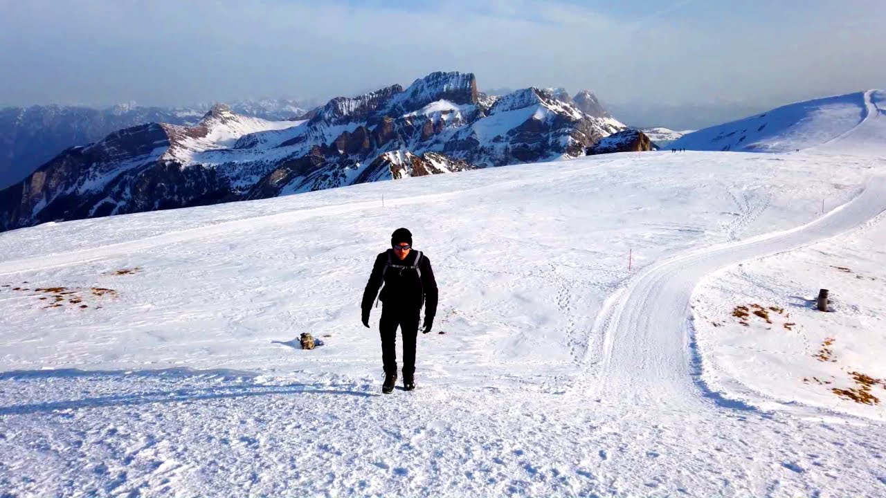 Winterwandern mit Panorama-Sicht - die Rosenb&ouml;den auf dem Ch&auml;serrugg | Kanton St.Gallen | Schweiz