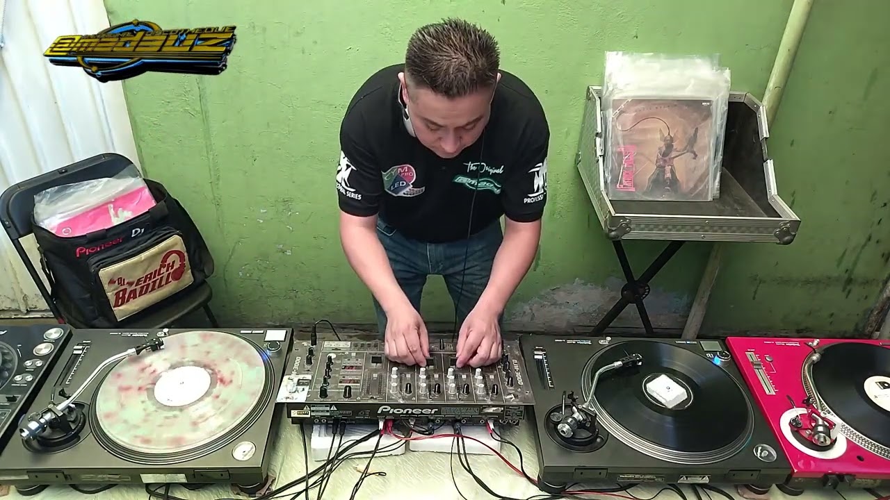 AMADEUZ ESPECIAL MAYO 2022 DJ ERICK BADILLO LINK DE DESCARGA