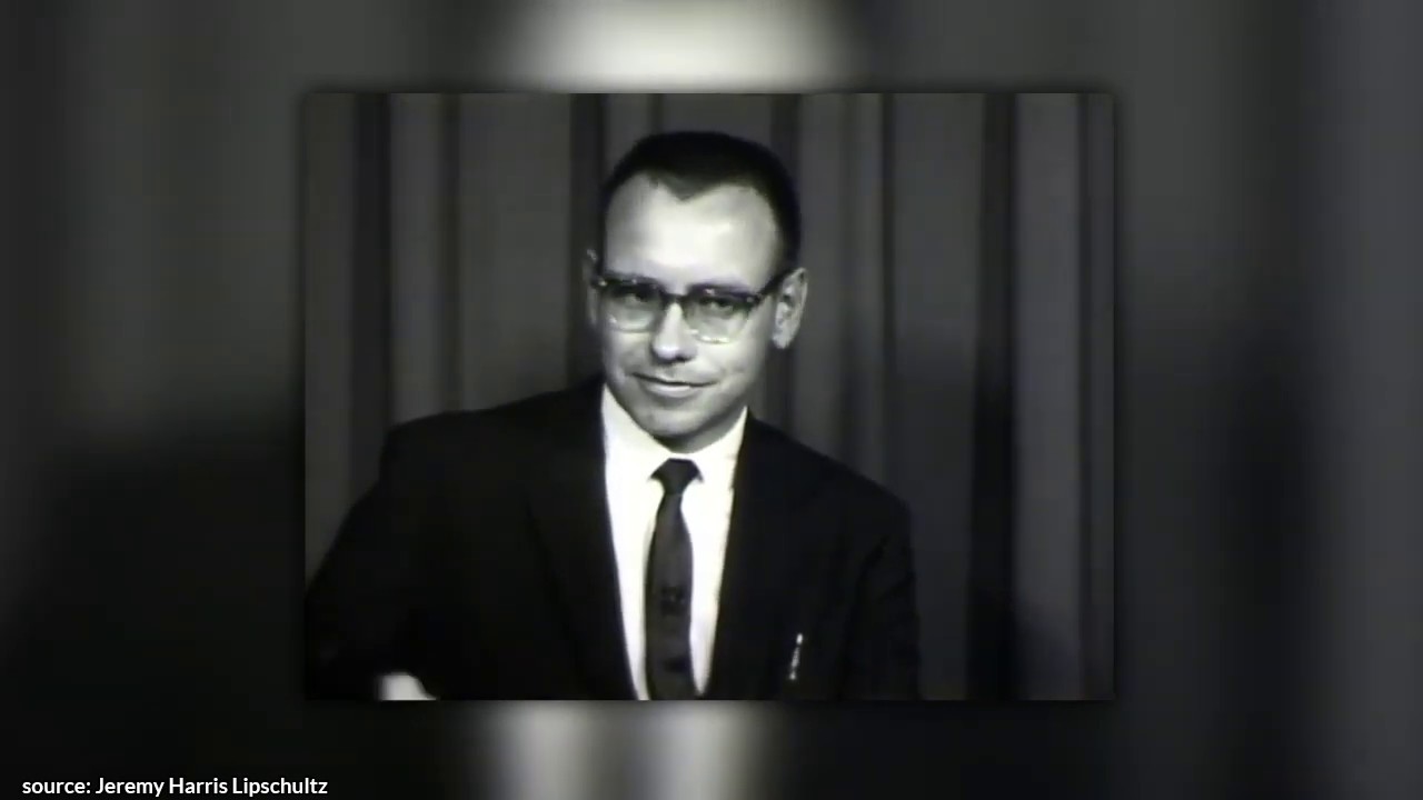 Young Warren Buffett 1962 & 1985 Interview *EarlyStarts*
