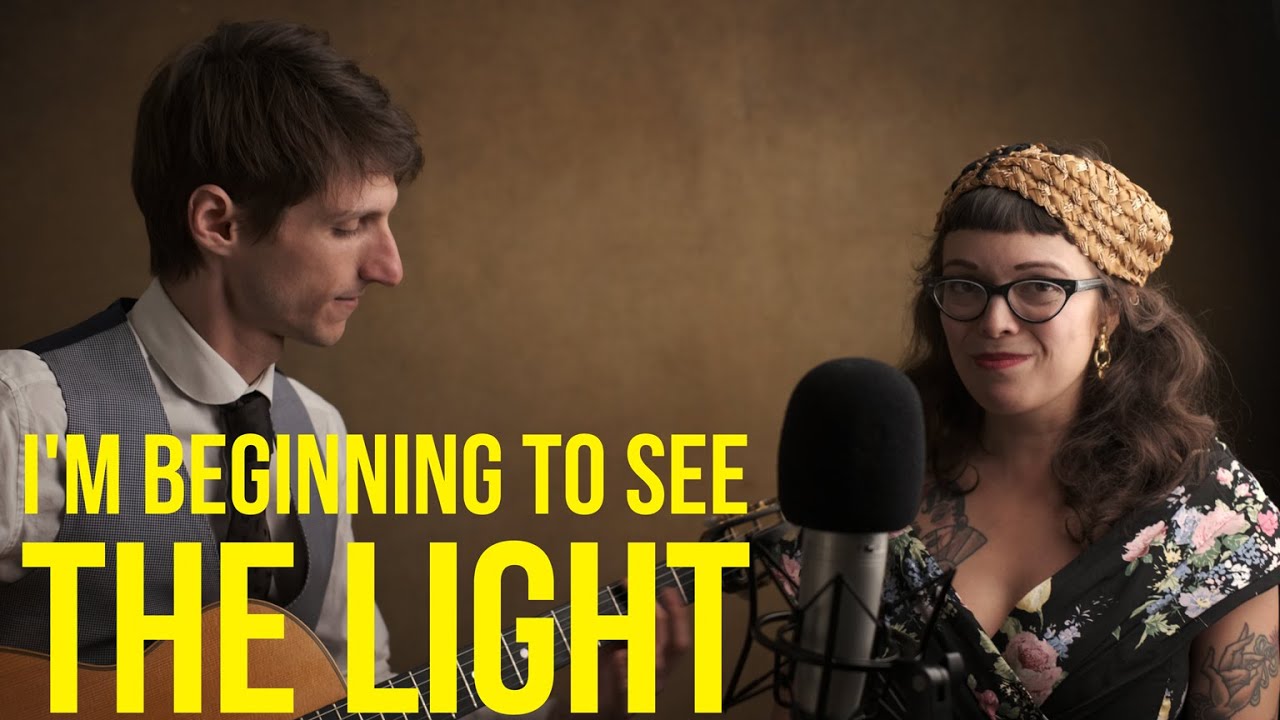 I'm Beginning to See The Light - Jazz Acoustic Cover - Julien Farhi & Melissa Lesnie