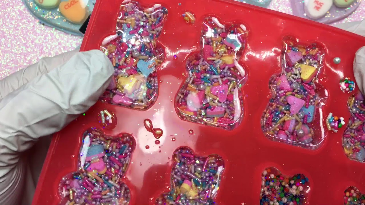 Demolding new resin pieces #1