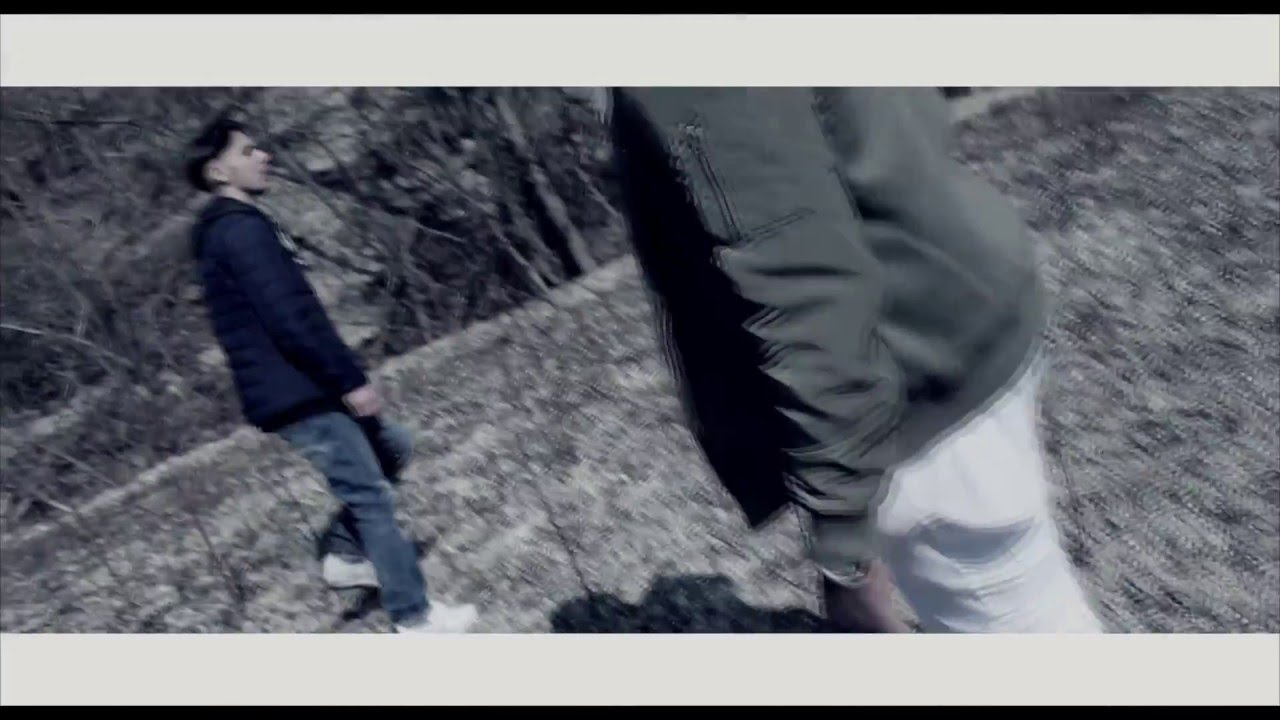Les barjos (GS) - La Gal&egrave;re feat. KING JO (Clip officiel)
