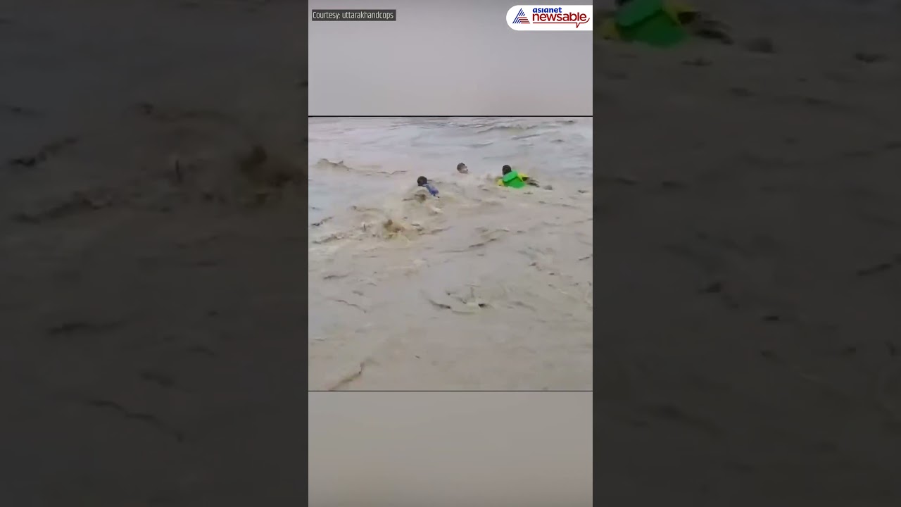 Heroic SDRF Jawan Rescues Drowning Man in Haridwar #ViralVideo #Shorts