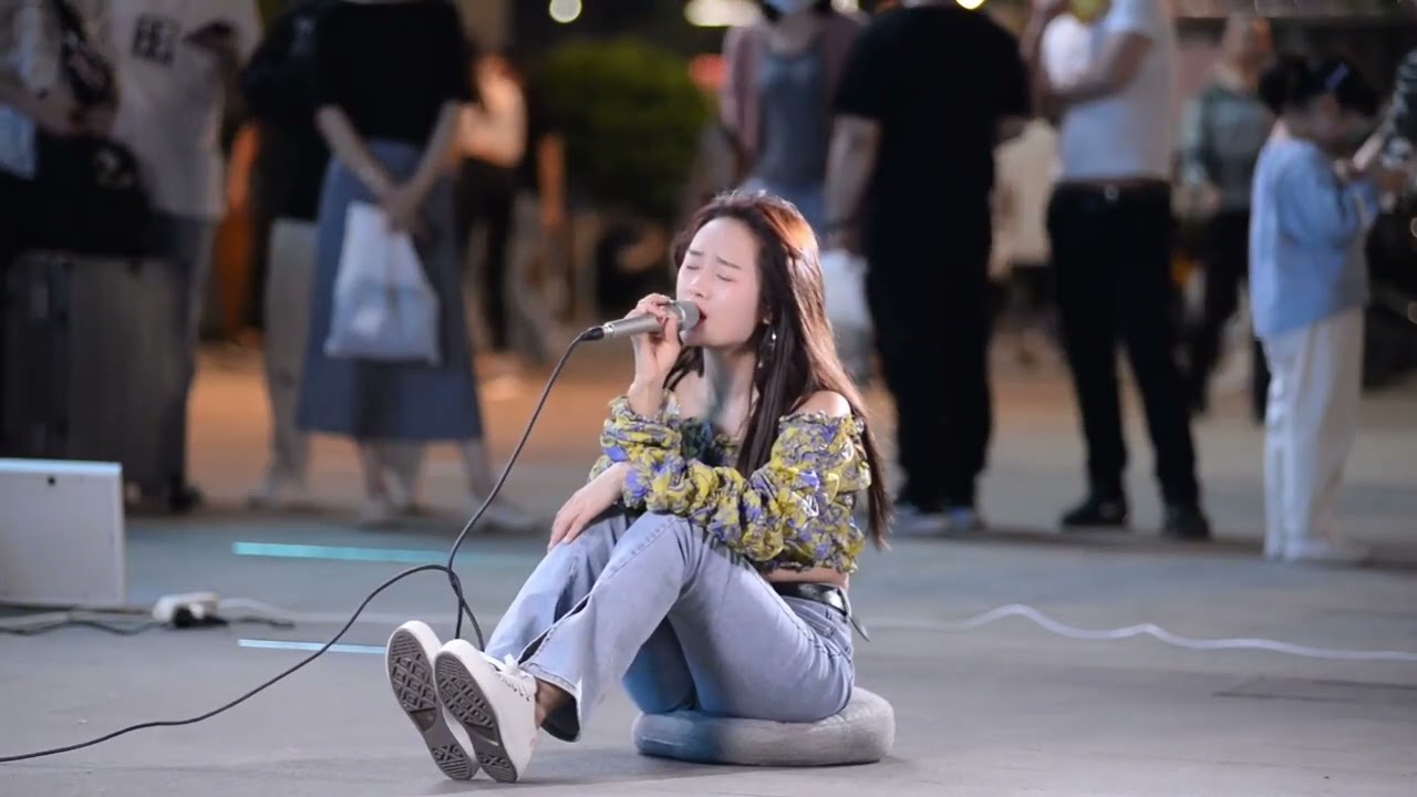 还有没有一首歌，会像《记事本》一样，听到前奏，心就开始痛？