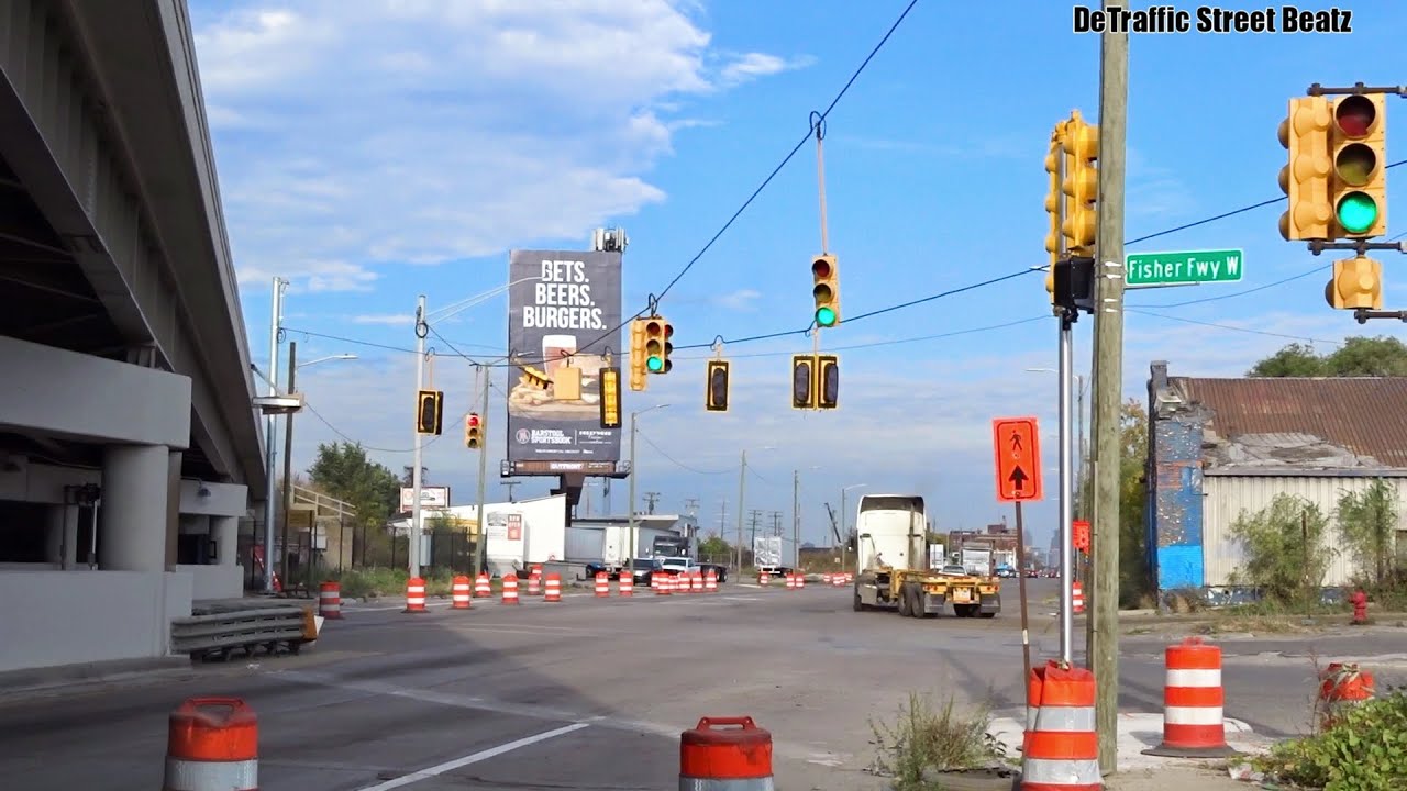 Traffic Lights Covered Up Before Upgrade | Fort & I-75 Service Dr