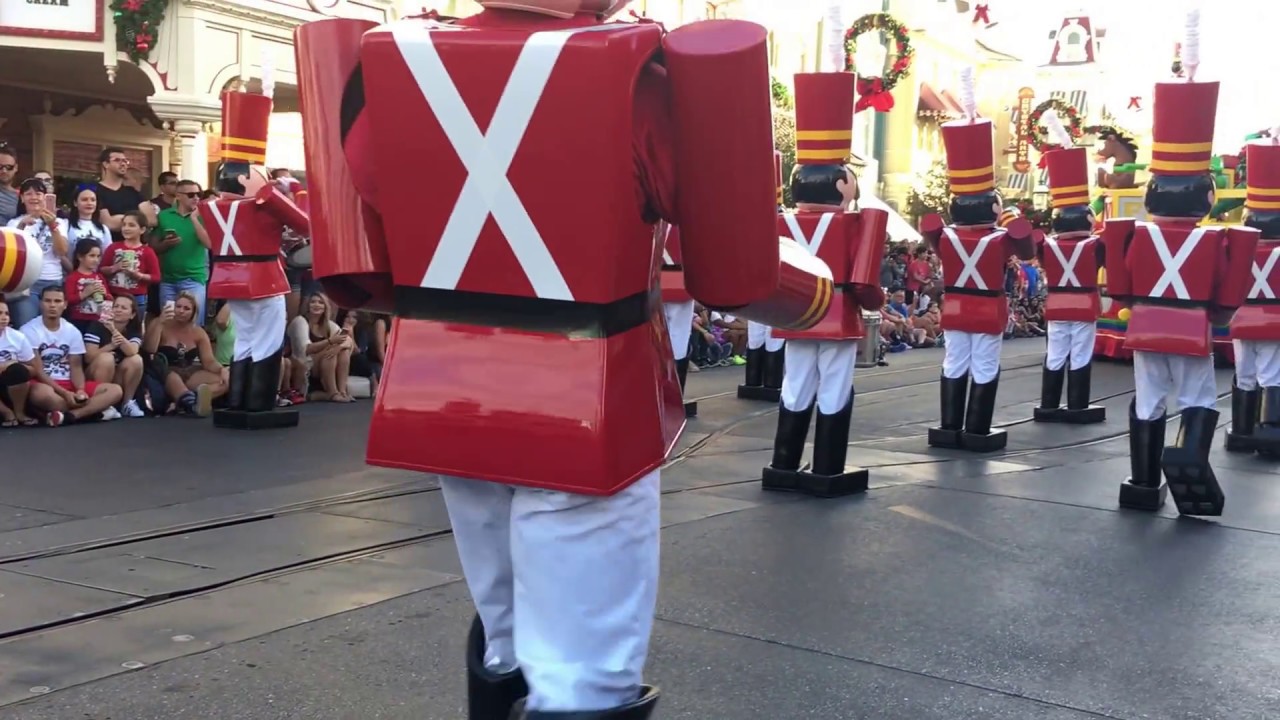 ♥♥ The 2016 Walt Disney World Disney nutcrackers parade