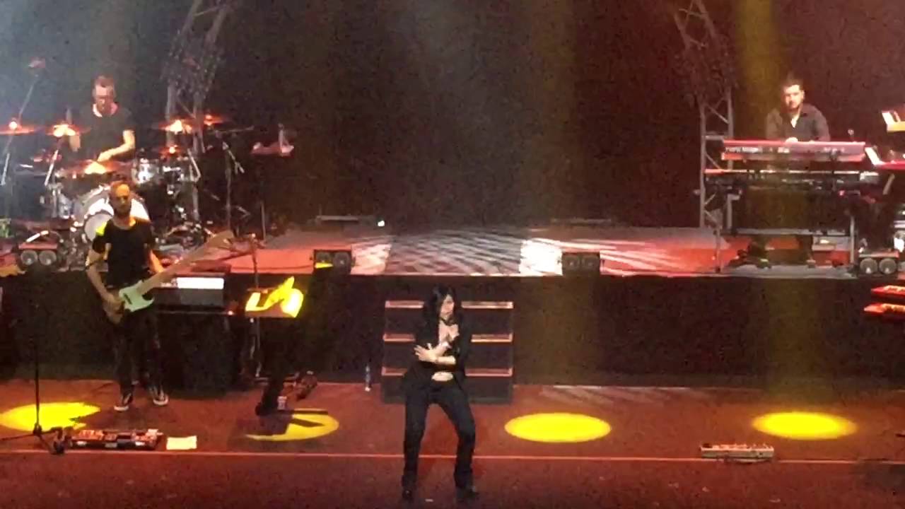Respiro - Giusy Ferreri live - Hits tour - Auditorium Parco della Musica - Roma 10/05/2016 - Video