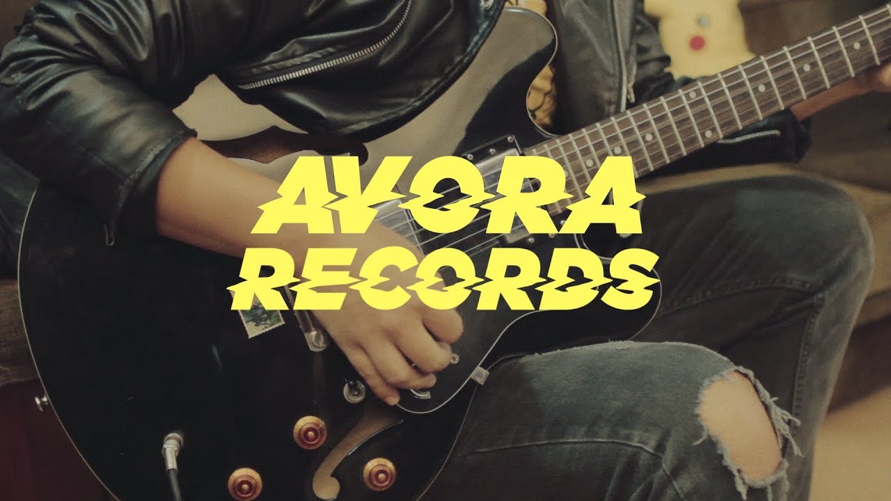 Avora Records | Live At The Baybery Studio