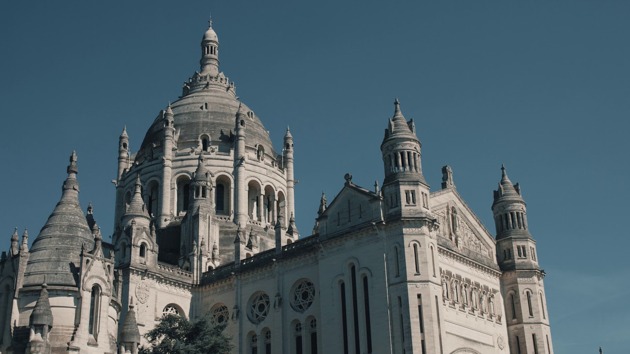 un Tour de Lisieux, France [4K HDR]