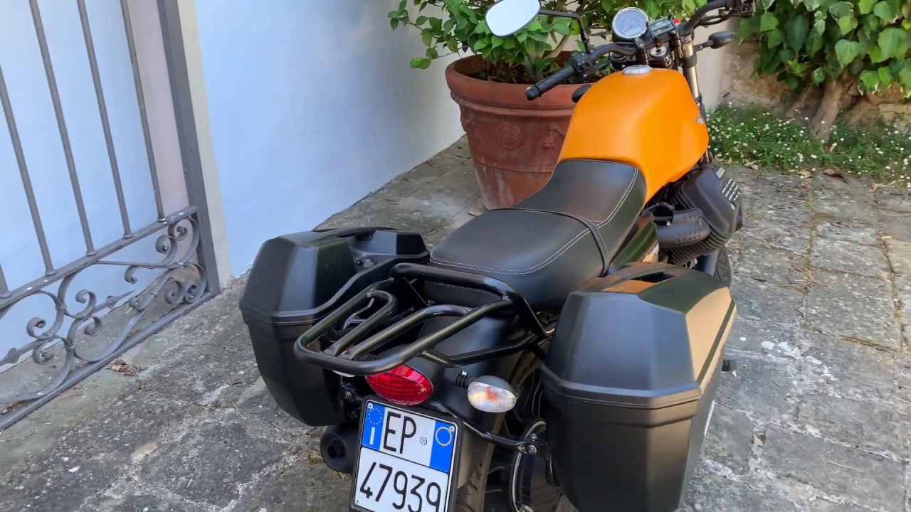 Moto Guzzi V7 Stone III + Givi E22N - PL8201 - SR8201