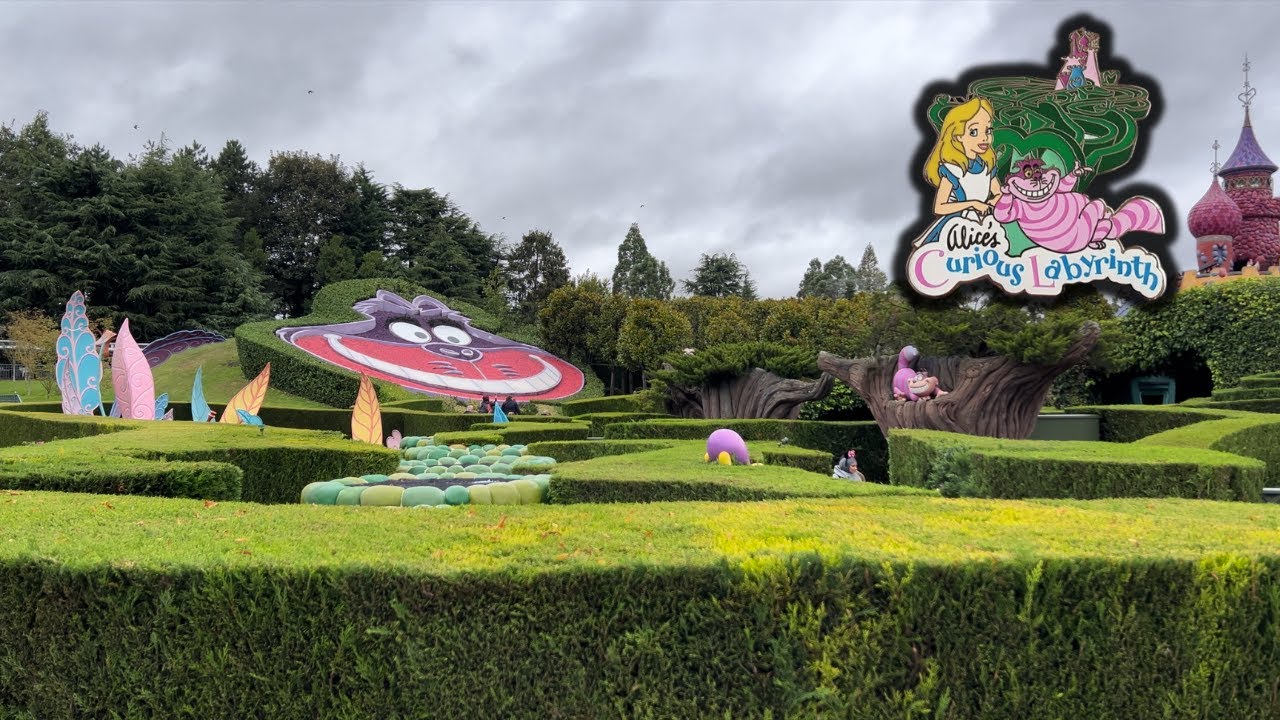 Alice’s Curious Labyrinth FULL WALKTHROUGH Disneyland Paris 4K