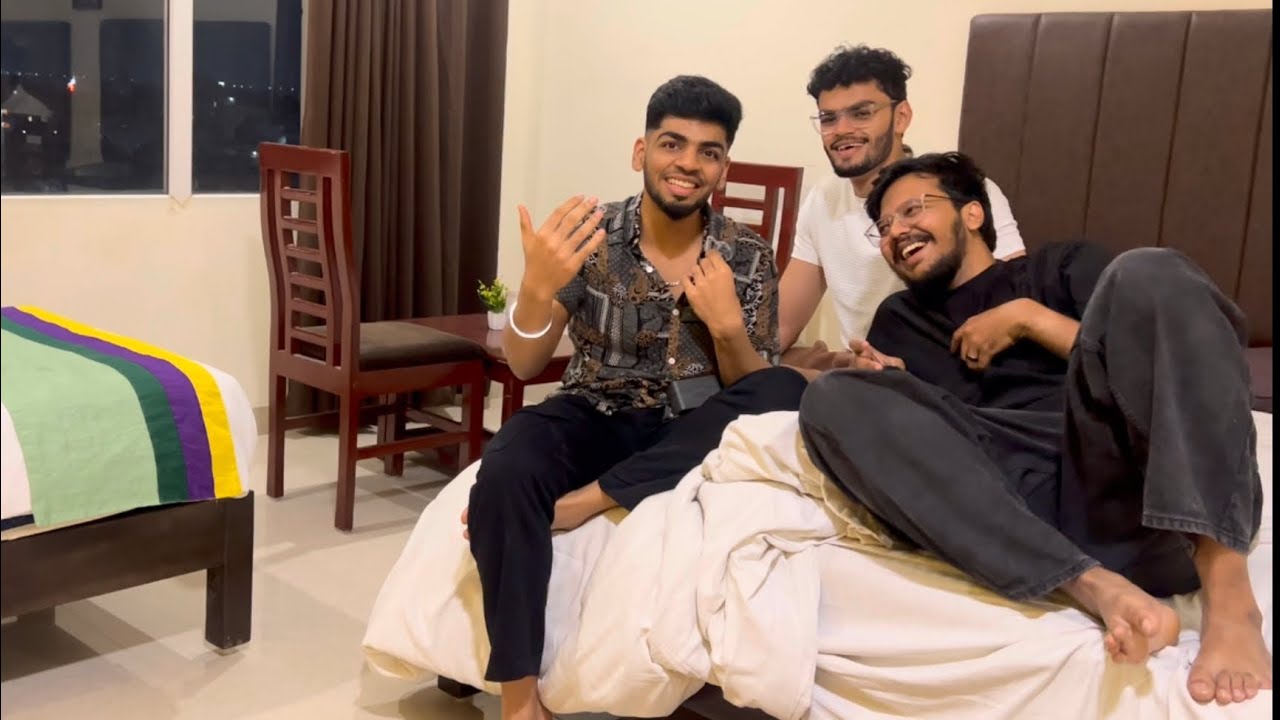 Friends Trip to Madurai  | Food Hunt & Car Drive Vlog | Tamil 