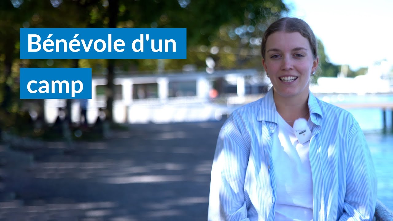Bénévole d'un camp