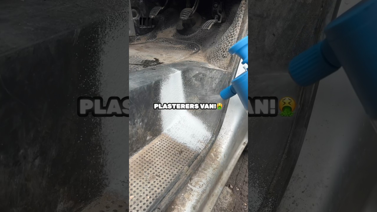 &pound;300 interior deep clean on a filthy plasterers van! 🤮