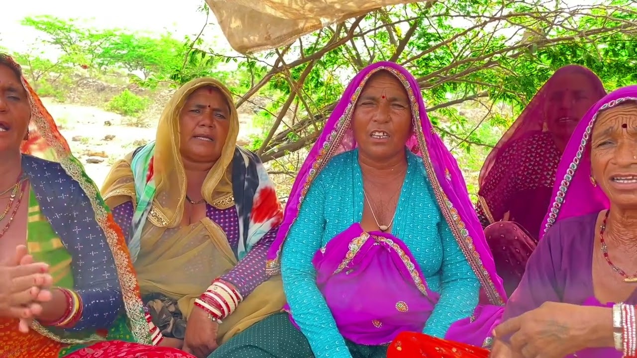 फेरले ये गागरो लग ले माँगजी 😜 jabrdst marwad git / viral songs #fun #dance  #