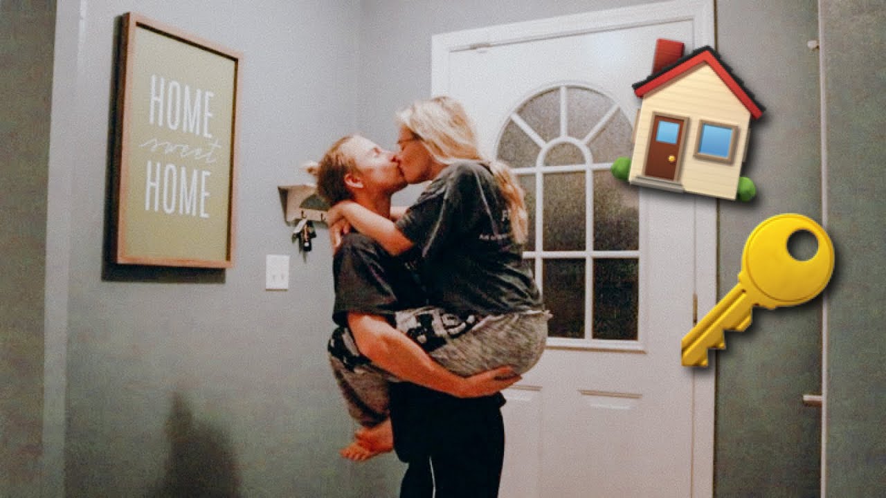 House Tour + Moving Vlog!! | The Van Clan