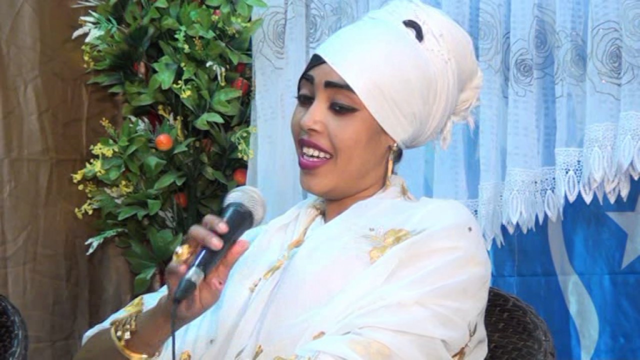 BARNAAMIJKA AFTAHAN SBCTV IYO LAMANAYASHA MAHURAAN BAND.