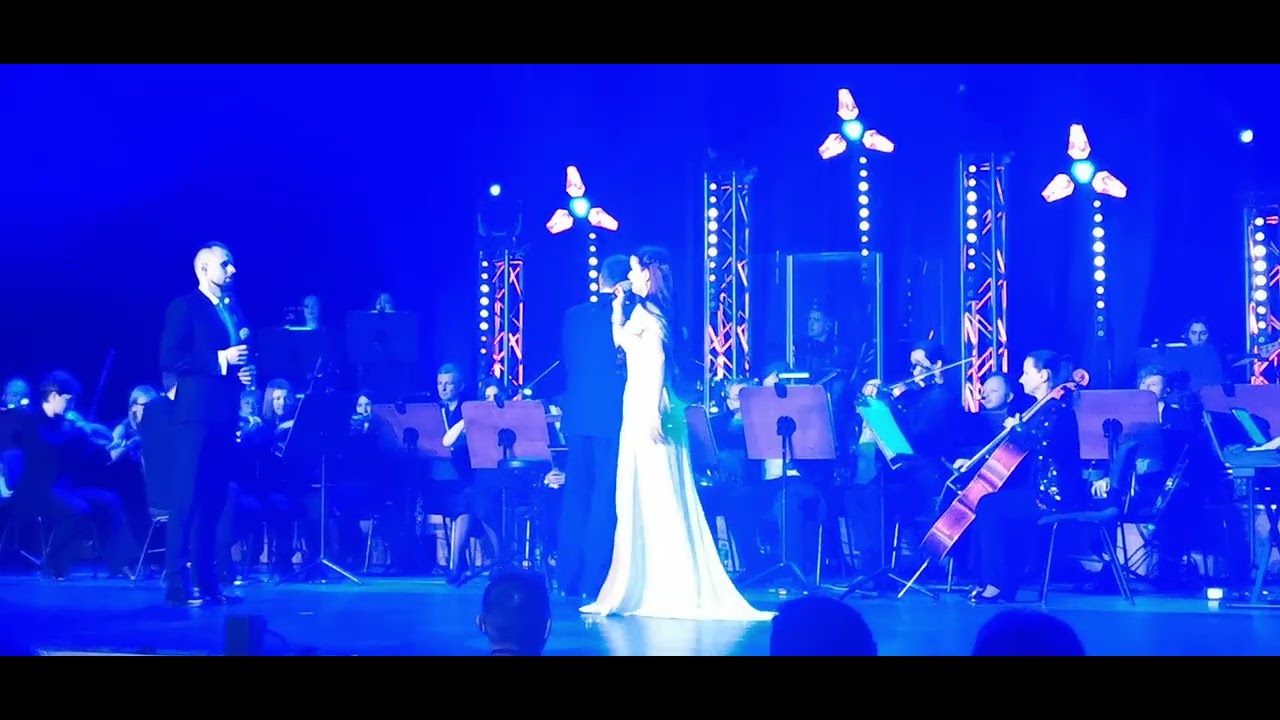 KONCERT PIOSENEK FRANCUSKICH