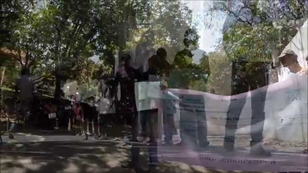 Protest for Research Fellowship Hike - Human Chain of 1500 Students