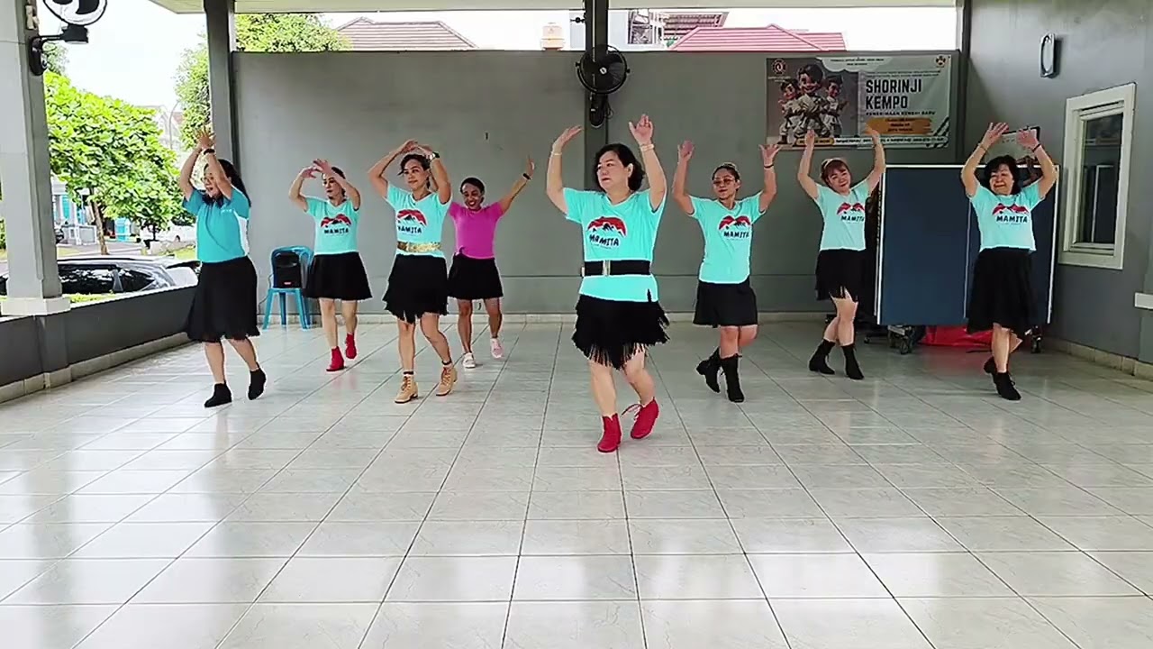 Careless Whisper Bachata Line Dance Choreo By Andre Adhitama Rizal (INA)