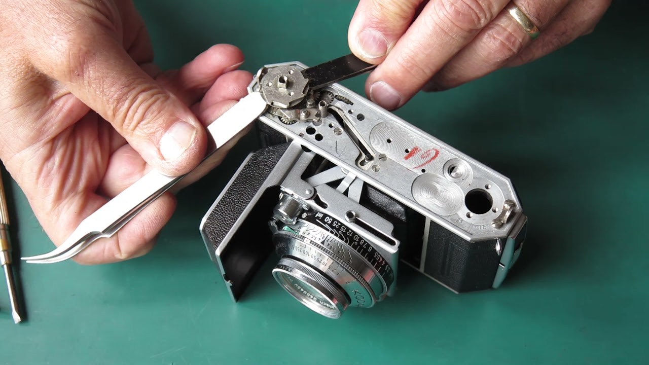 Servicing a Kodak Retina IIa for a local customer, part 01
