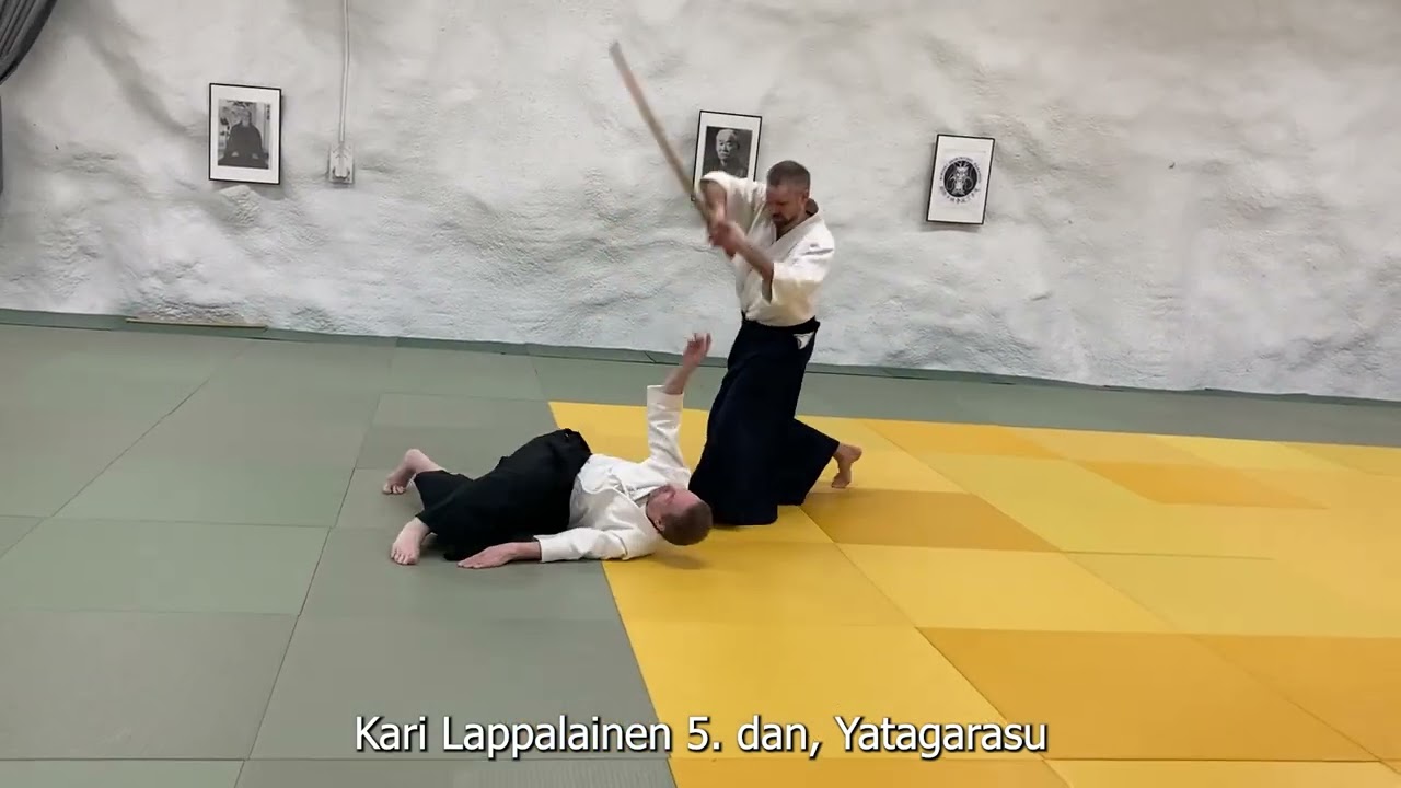 Aikidoa yli rajojen 2026. Kari Lappalainen 5. dan, Yatagarasu. Kuvaus Ben Kamras.
