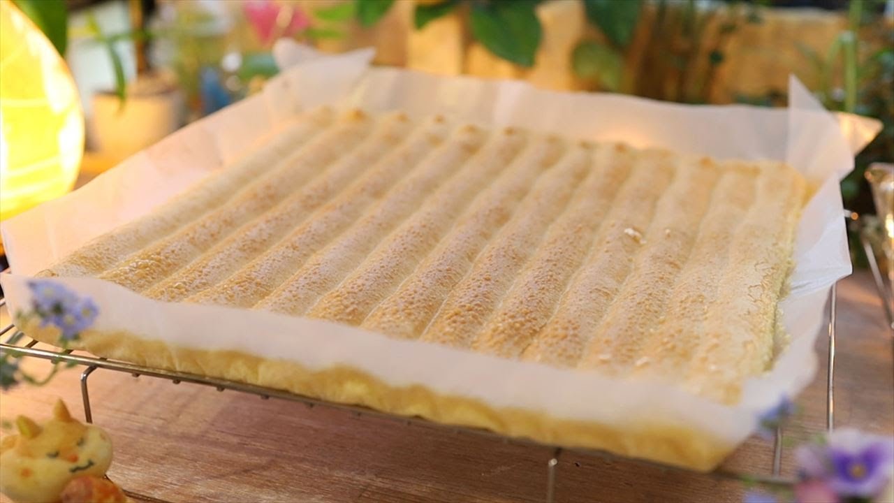ビスキュイロール生地の作り方・レシピ How to make biscuit roll sponge cake｜Coris cooking