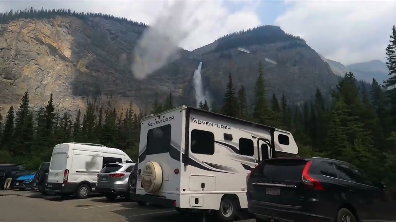 Yoho Valley Road | Scenic Drive | Yoho National Park | Kicking Horse Pass | Road to Takakkaw Falls