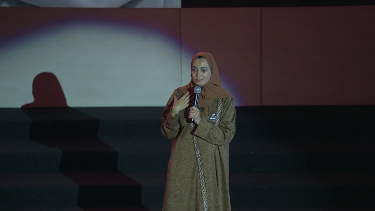 كيف تُشكل البدايات مساراتنا المهنية؟ | Mai Al-Fayaheen | TEDxYU Khobar