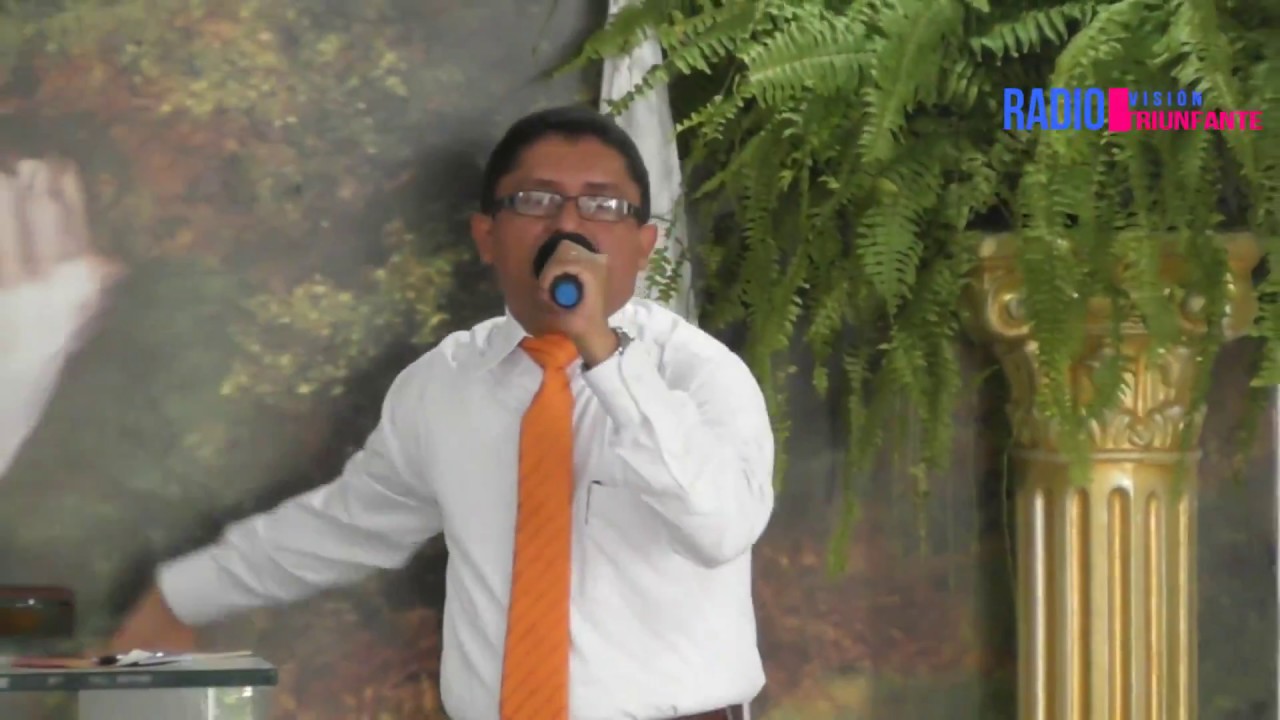 Pastor Carlos Rodelo: Un principe en lodebar