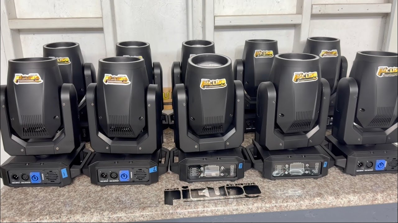 Nueva iluminación para Sonido El Picudo! asi se ve en acción!