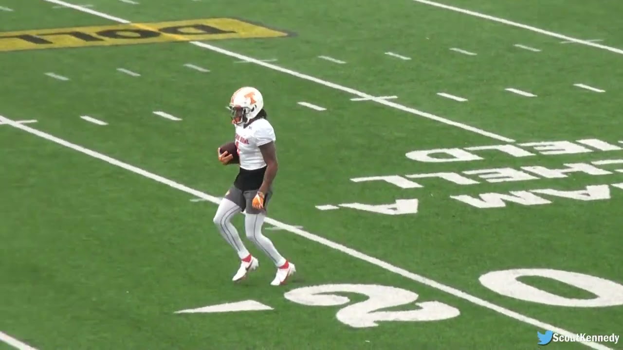 Chicago Bears WR Velus Jones Jr. Senior Bowl Highlights