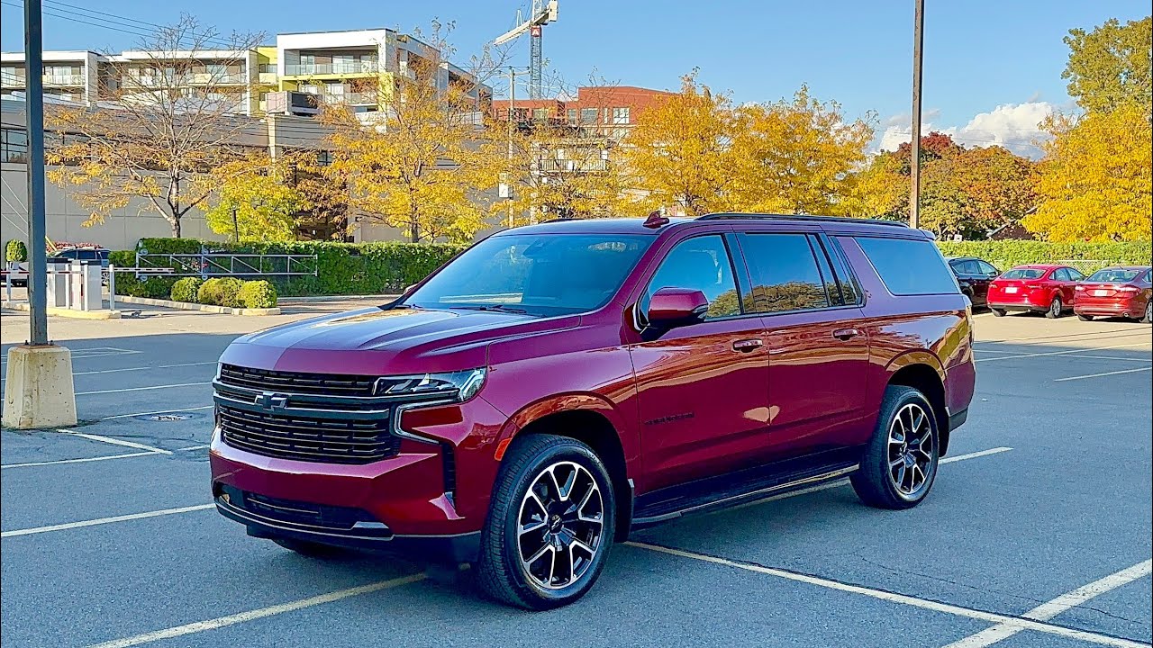 2023 Chevrolet Suburban RST - Walkaround in 4k HDR