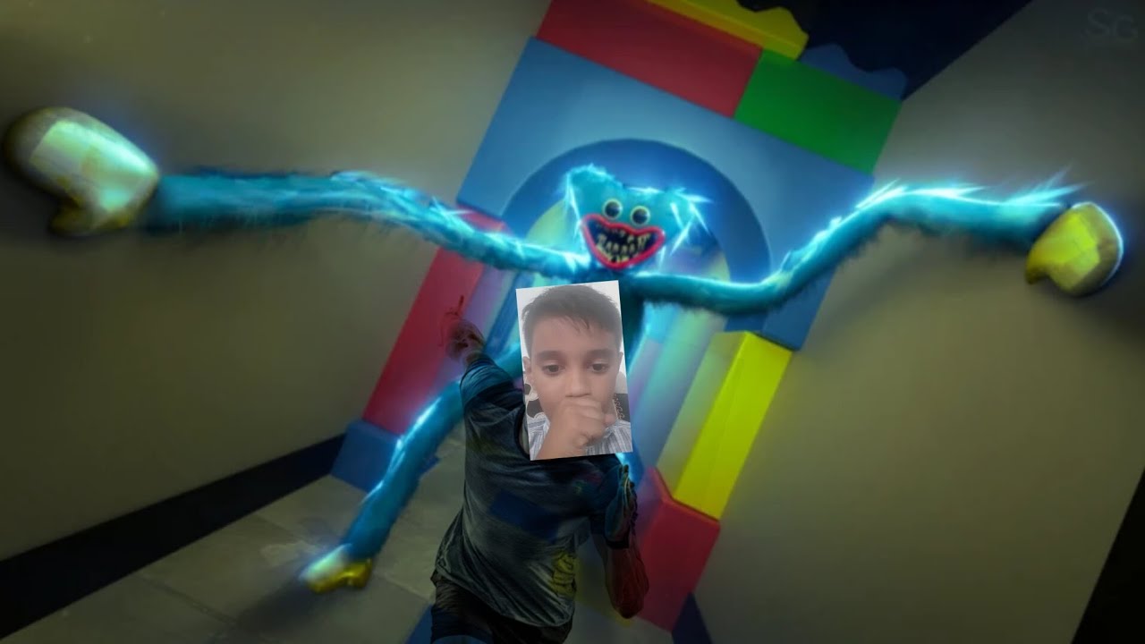 I played poppy playtime chapter 1 on my mobile.