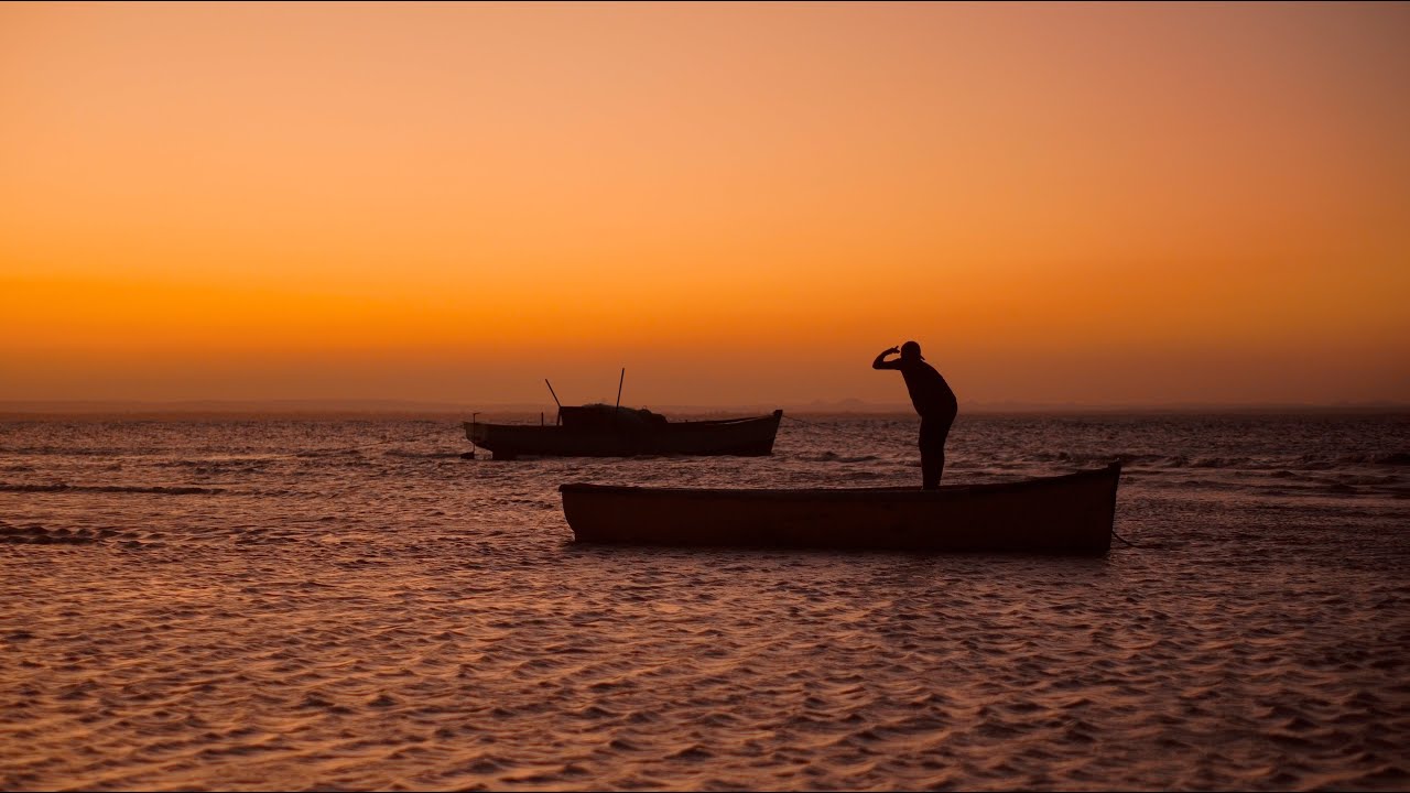 Bachir Ent - 18 De Outubro (Video directed by Dj Branca)