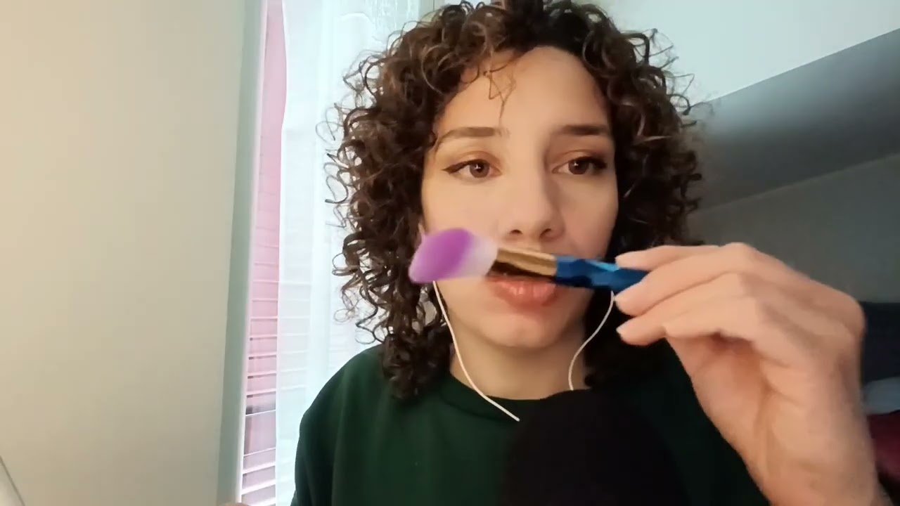 ti aiuto a scacciare l'ansia ed i pensieri negativi (ASMR)