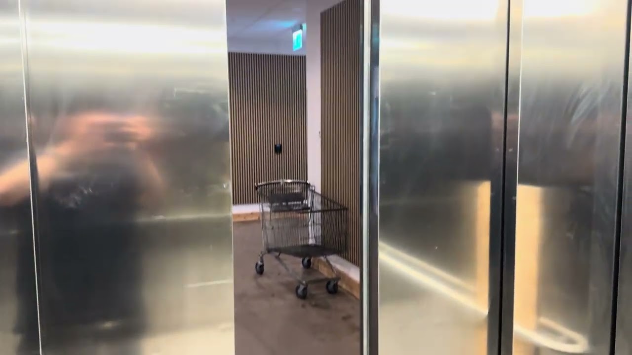 2014 KONE EcoDisc Goods Lift at Strömstad Shoppingcenter, Sweden