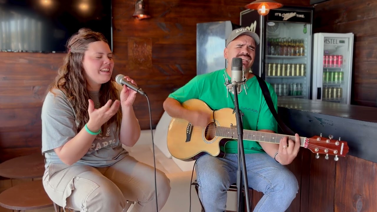 Es &Eacute;l (Cover) - Bajando el cielo