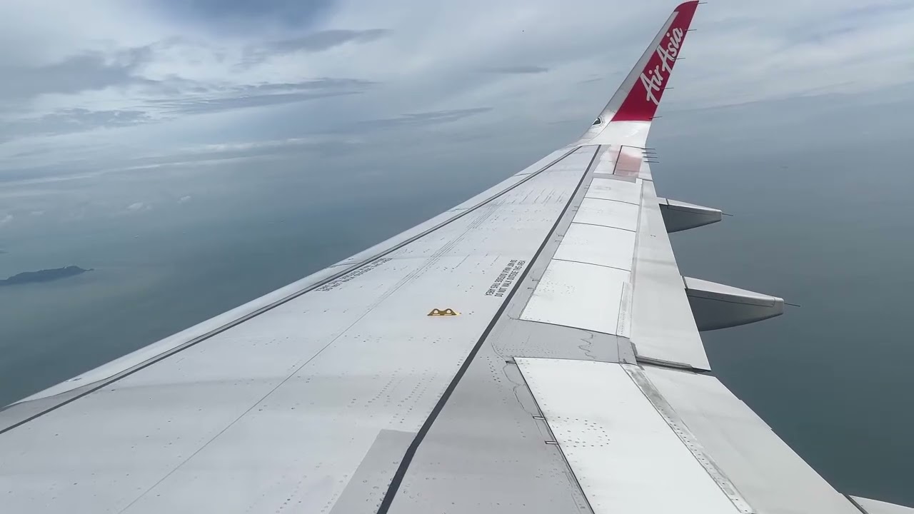 Airasia - Airbus A320-251N Arrival into Kuala Lumpur Int’l Airport 19/12/2025