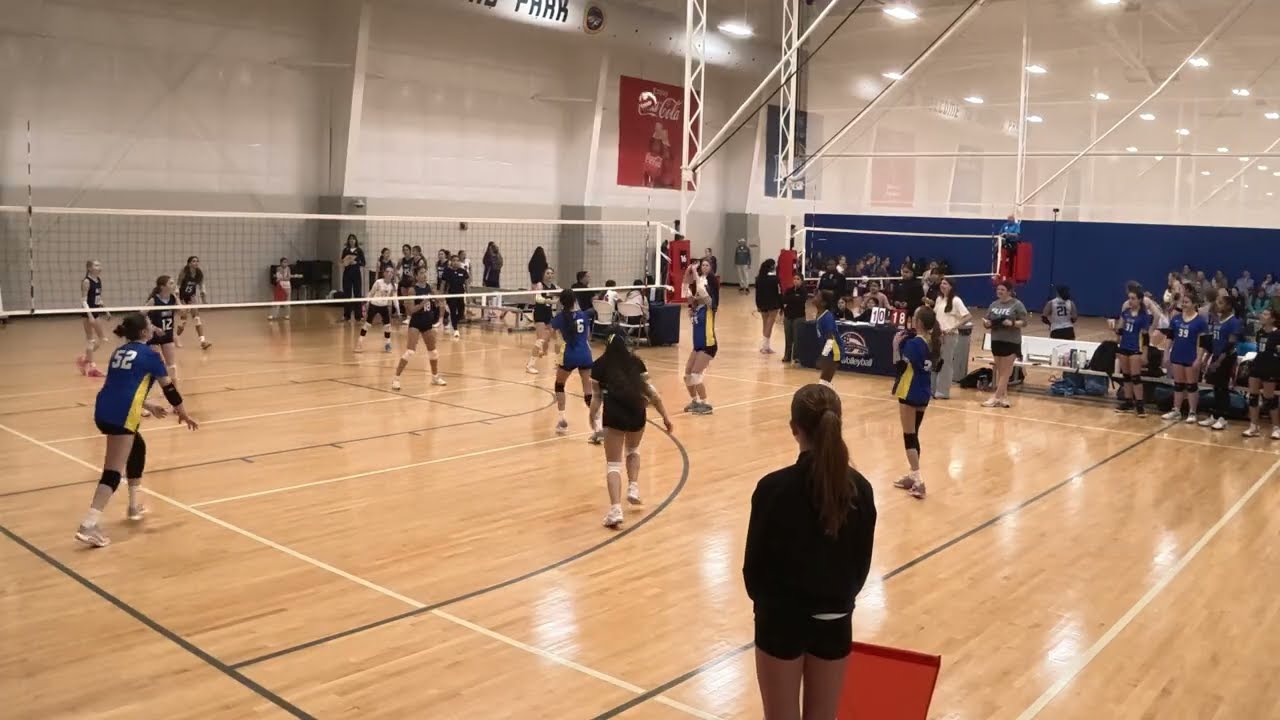 Midway Elite Black vs Drive Blue 1st set