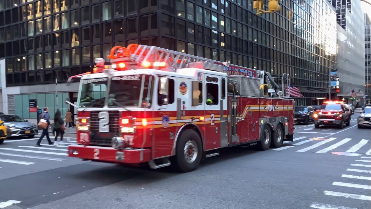 FDNY - Ladder 2 | Engine 8 | Battalion 6 | Mid-Town responding
