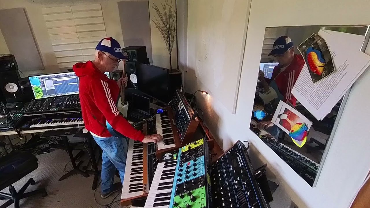 No words: Moog Voyager Synthesizer vs. Fender Telecaster guitar