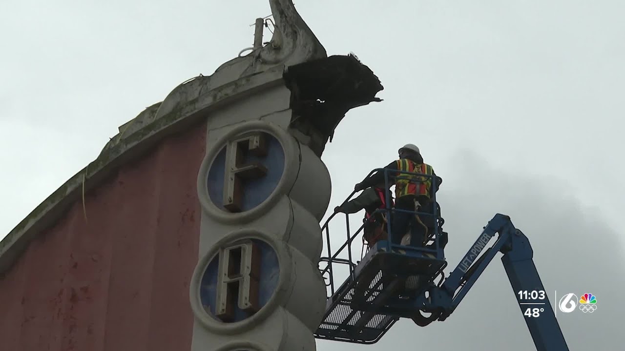 Road closed after portion of Fremont Theater sign breaks off