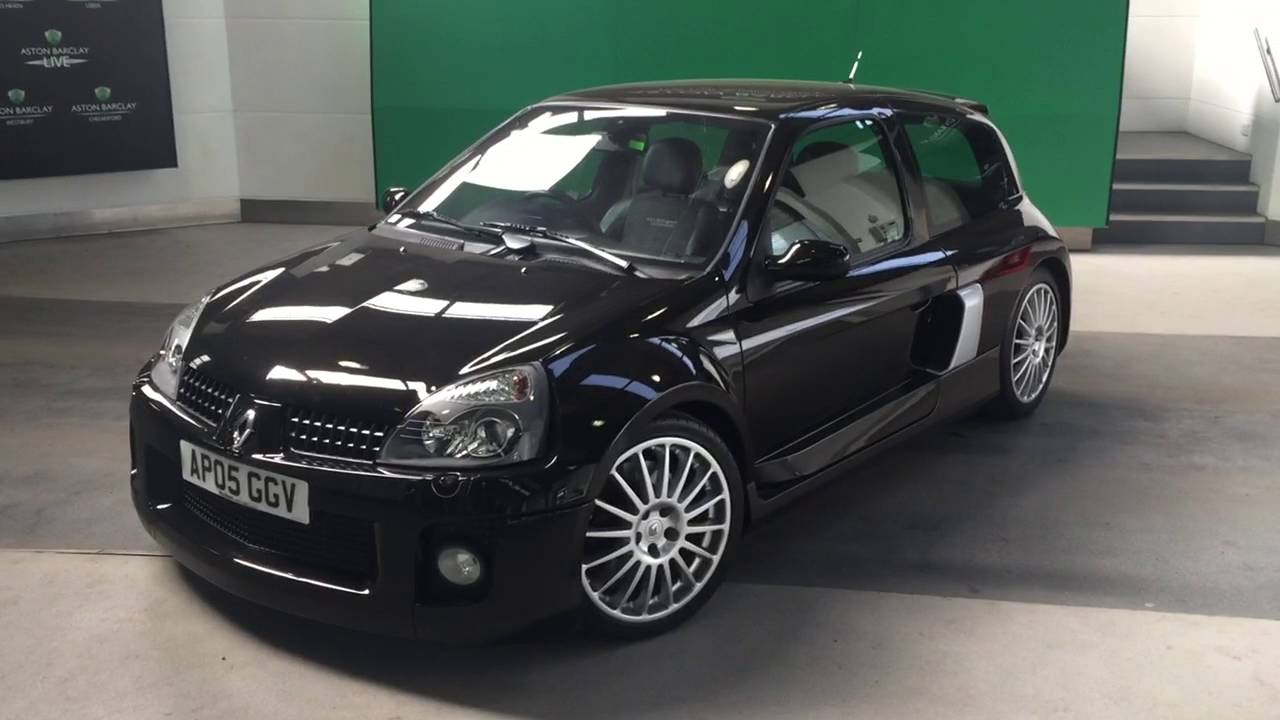 RenaultSport Clio V6 255 - Aston Barclay Chelmsford Monday 12th September